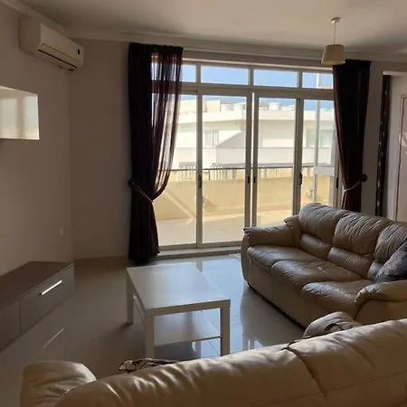 Apartment Penthouse - Large Terrace