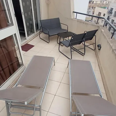 Penthouse - Large Terrace Apartment