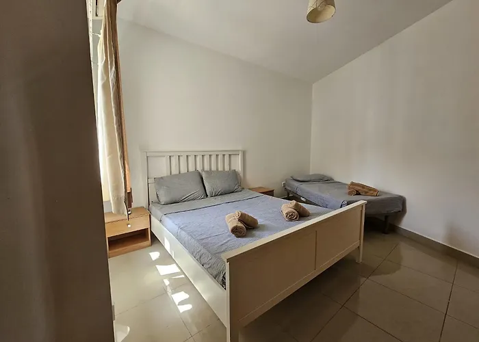 Apartment Penthouse - Large Terrace *