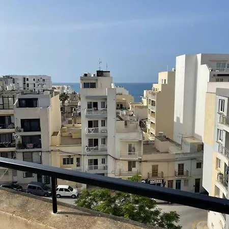 Penthouse - Large Terrace * San Pawl il-Baħar